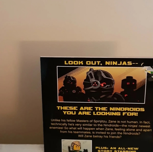 Lego Ninjago Master of Spinjitzu  Book ''Night Of The Nindroids'' - Picture 4 of 6
